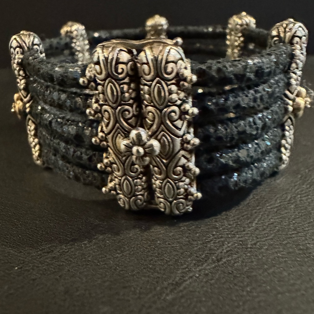 Barbara Bixby Sterling Silver and 18k Gold Leather Bracelet - Picture 2 of 12
